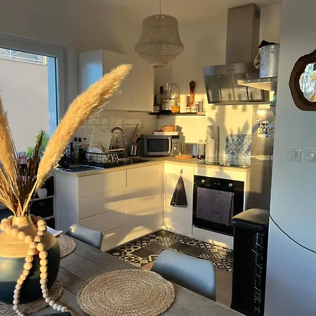 Holiday home Maison Vu Sur Le Port *